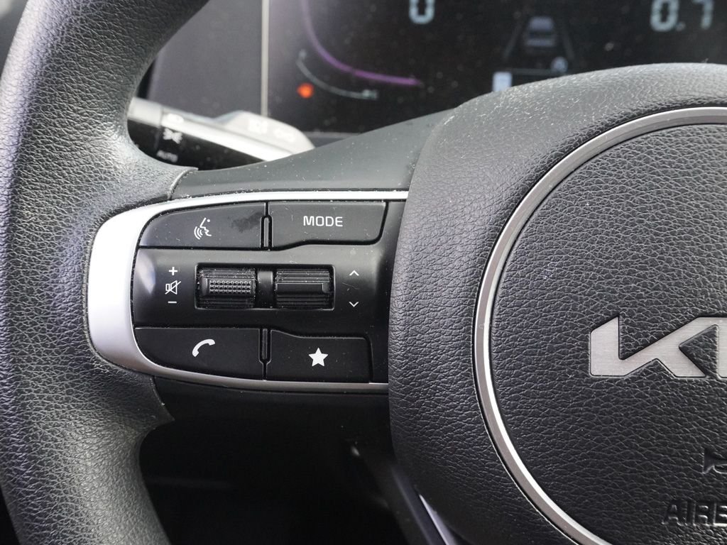 Used 2024 Gray Kia LX image 33