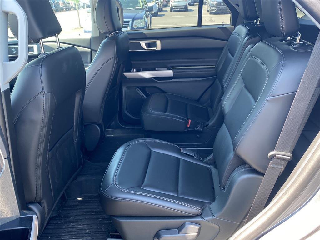 Used 2023 Carbonized Gray Ford XLT image 3