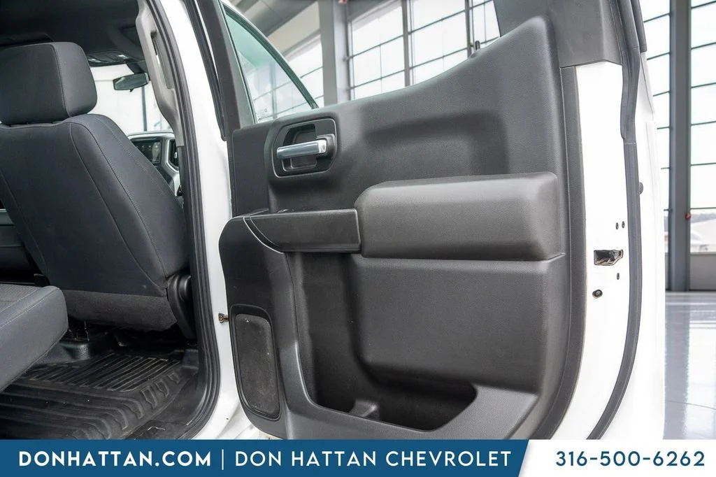 Used 2019 White Chevrolet WT image 19