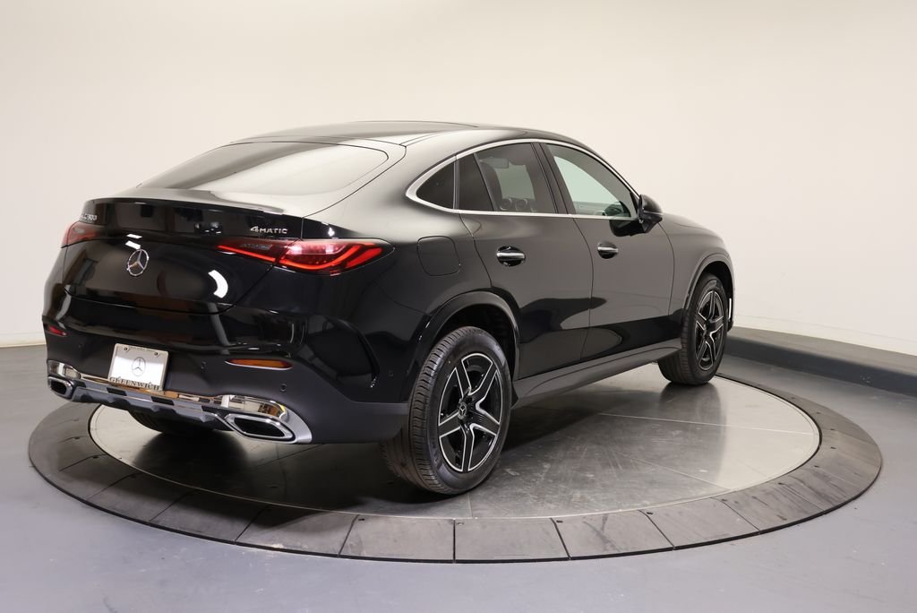 New 2027 Black Mercedes-Benz GLC 300 Coupe image 7
