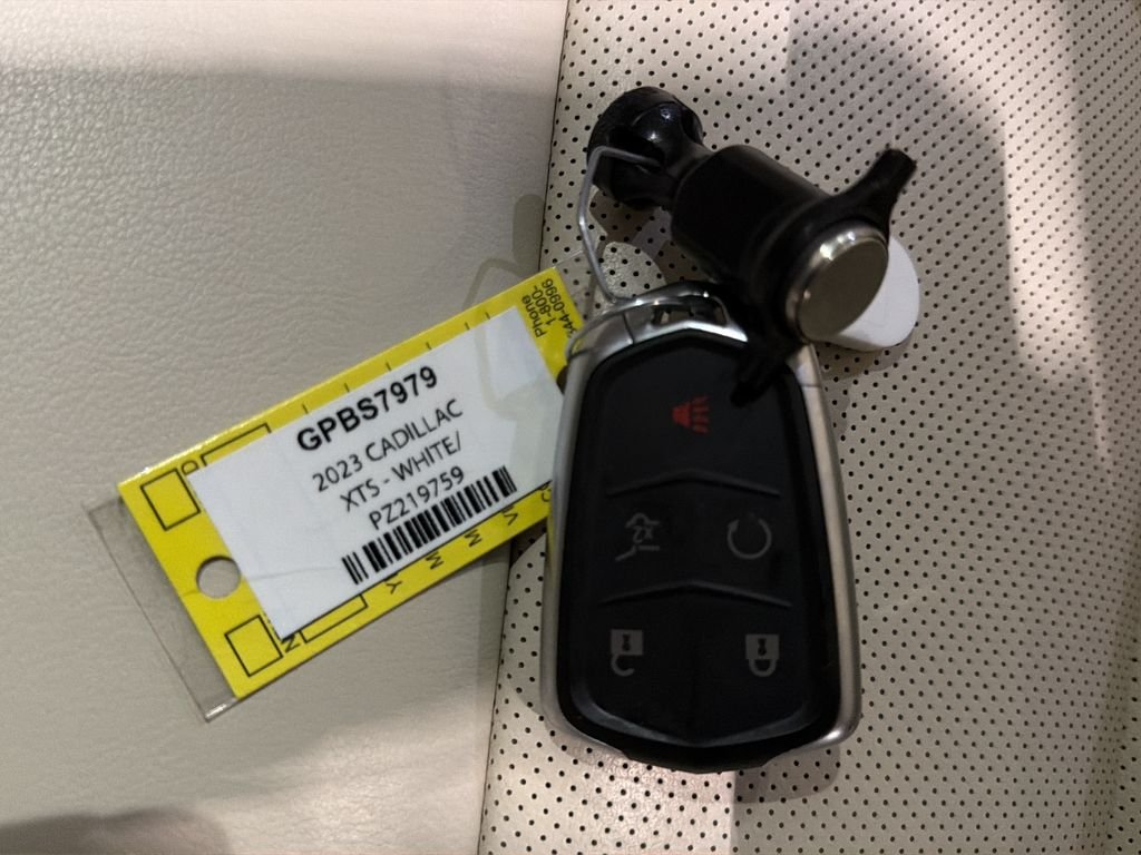 Used 2023 White Cadillac Premium Luxury image 35