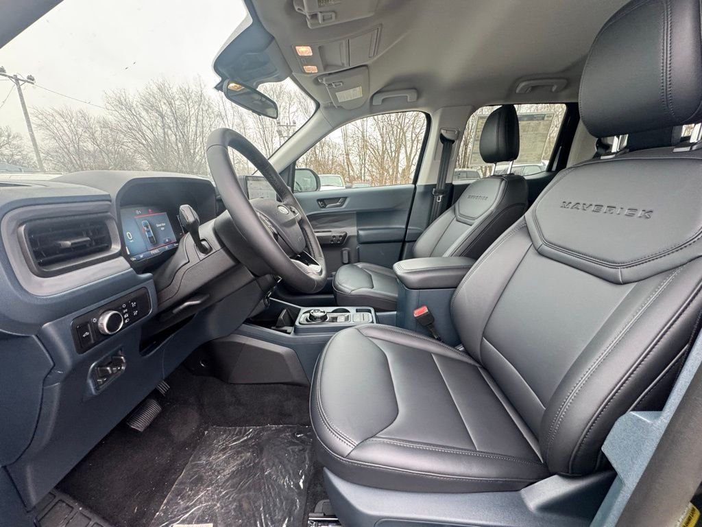 2025 Ford Maverick Lariat - Photo 2