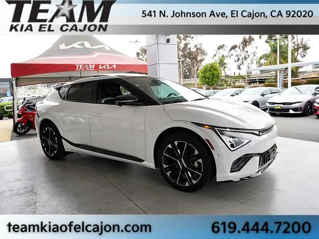 New 2026 White Kia GT-Line image 10