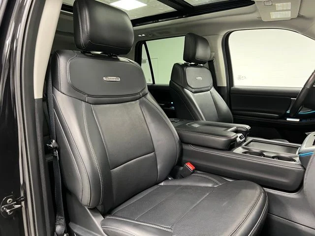 Used 2025 Black Ford Platinum image 58