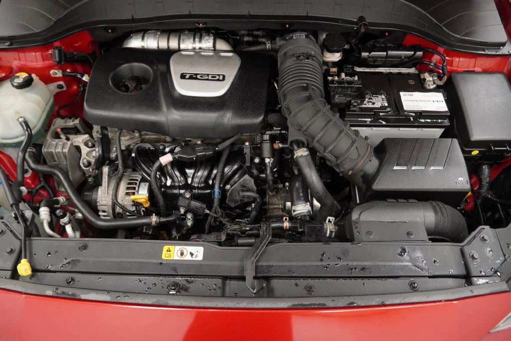 Used 2019 Red Hyundai Ultimate image 46