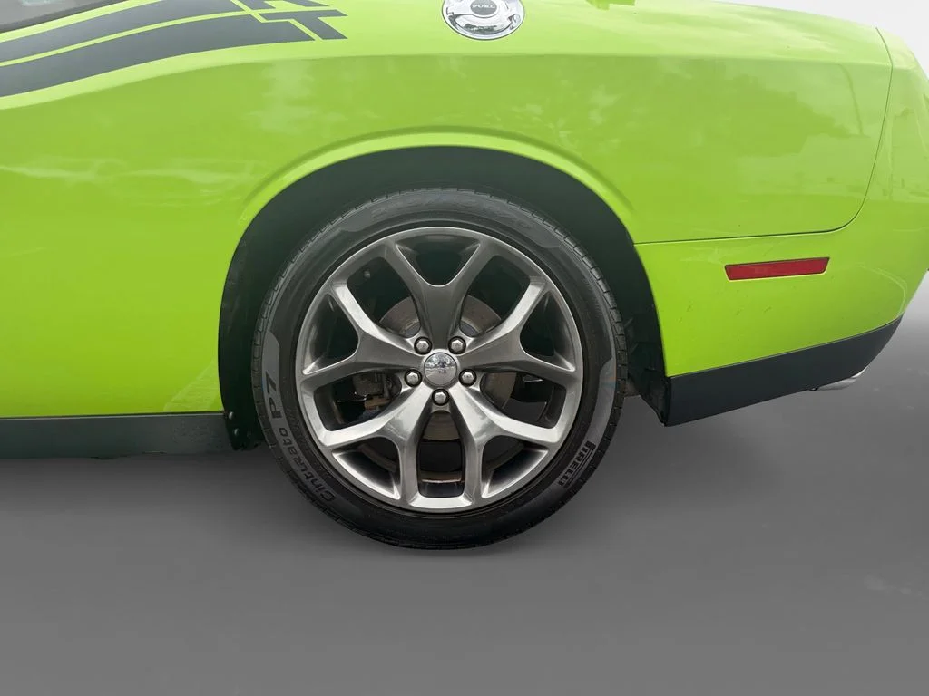 Used 2015 Beige Dodge R/T image 8