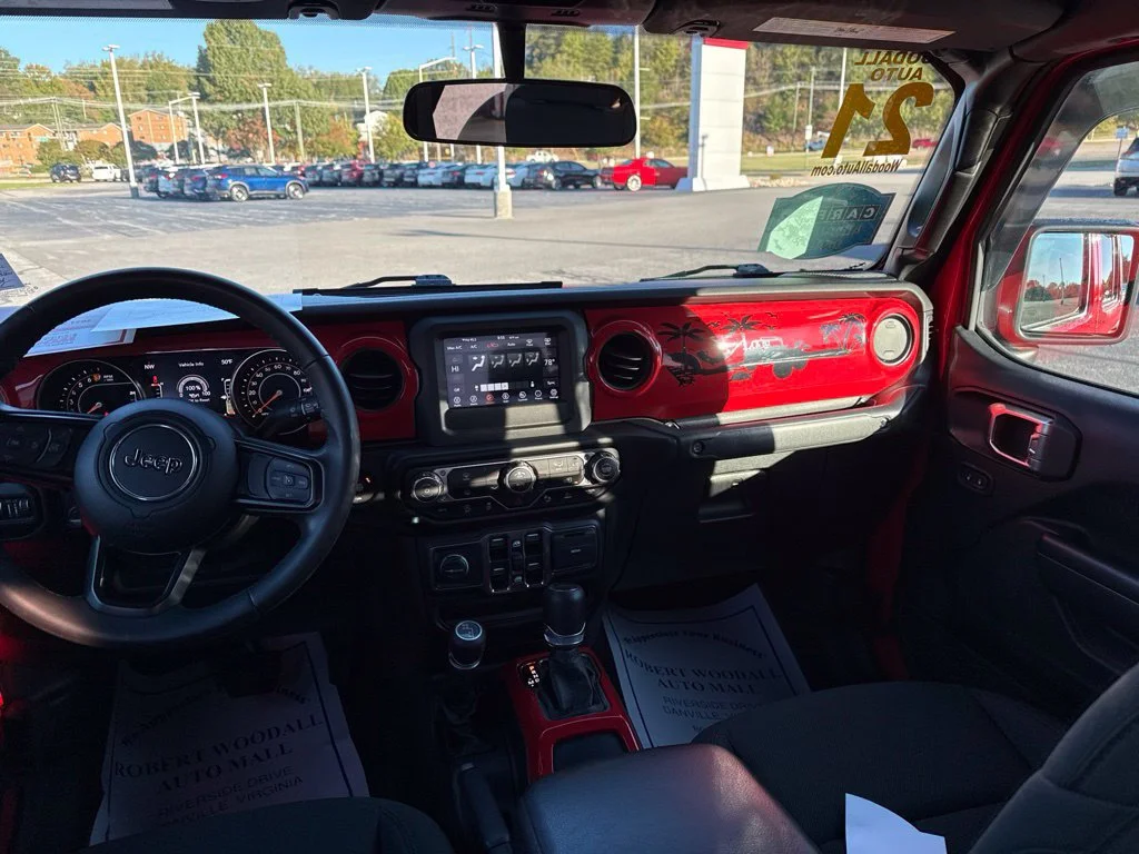 Used 2021 Firecracker Red Clea Jeep Sport S image 10
