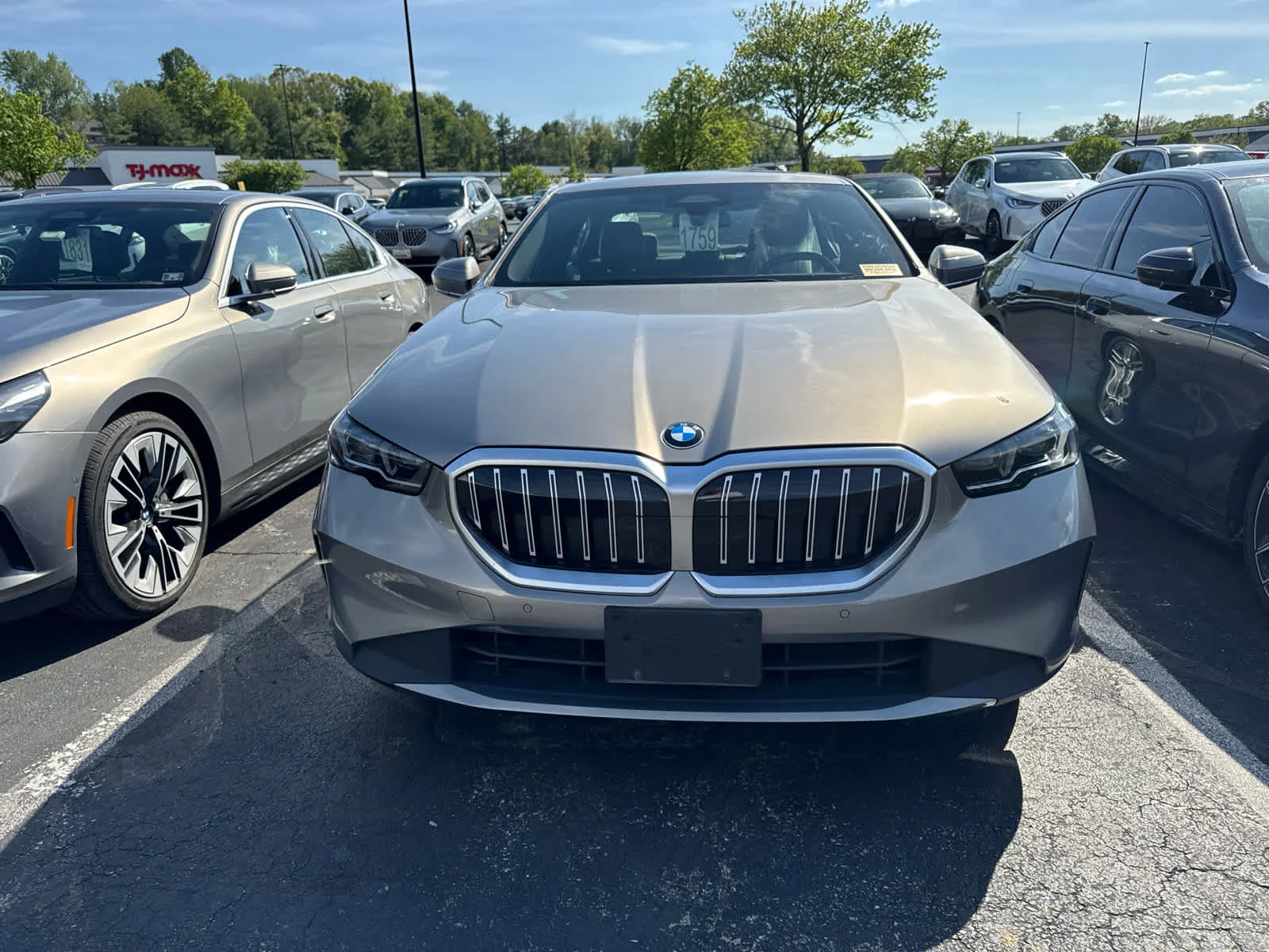 Used 2024 Oxide Grey Metallic BMW 530i xDrive image 3