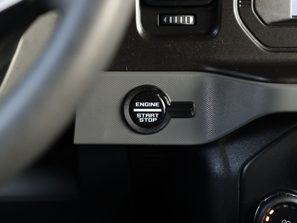 Used 2022 White Ford Base image 20