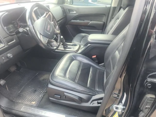 Used 2017 ONYX BLACK GMC 2WD Denali image 5