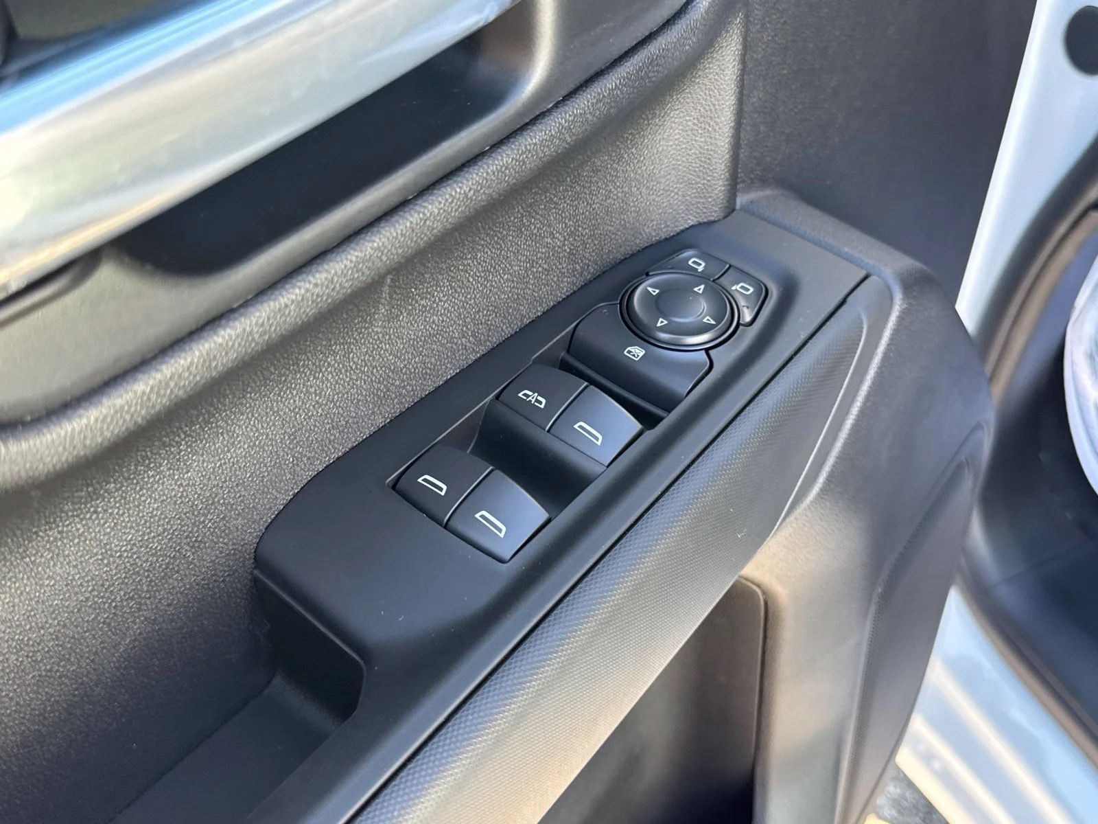 2026 Chevrolet Silverado 1500 Custom Trail Boss - Photo 12