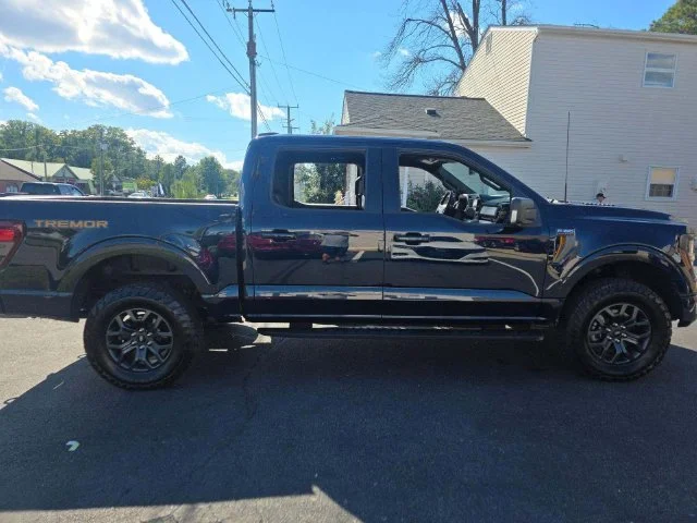 Used 2025 Blue Ford Tremor image 5