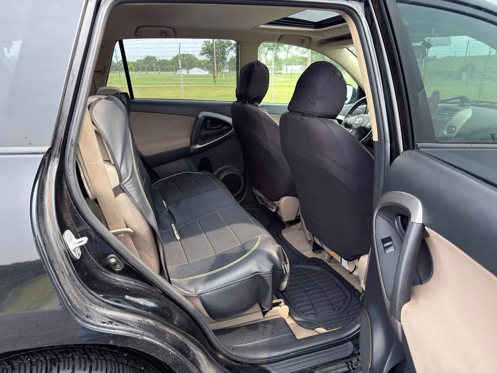Used 2007 Black Toyota Limited image 21