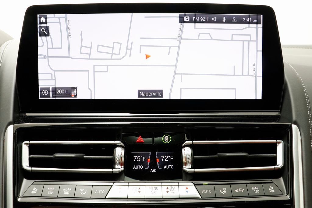 2025 BMW 8 Series 840i - Photo 12