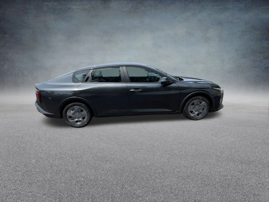 2025 Kia K4 LX - Photo 25