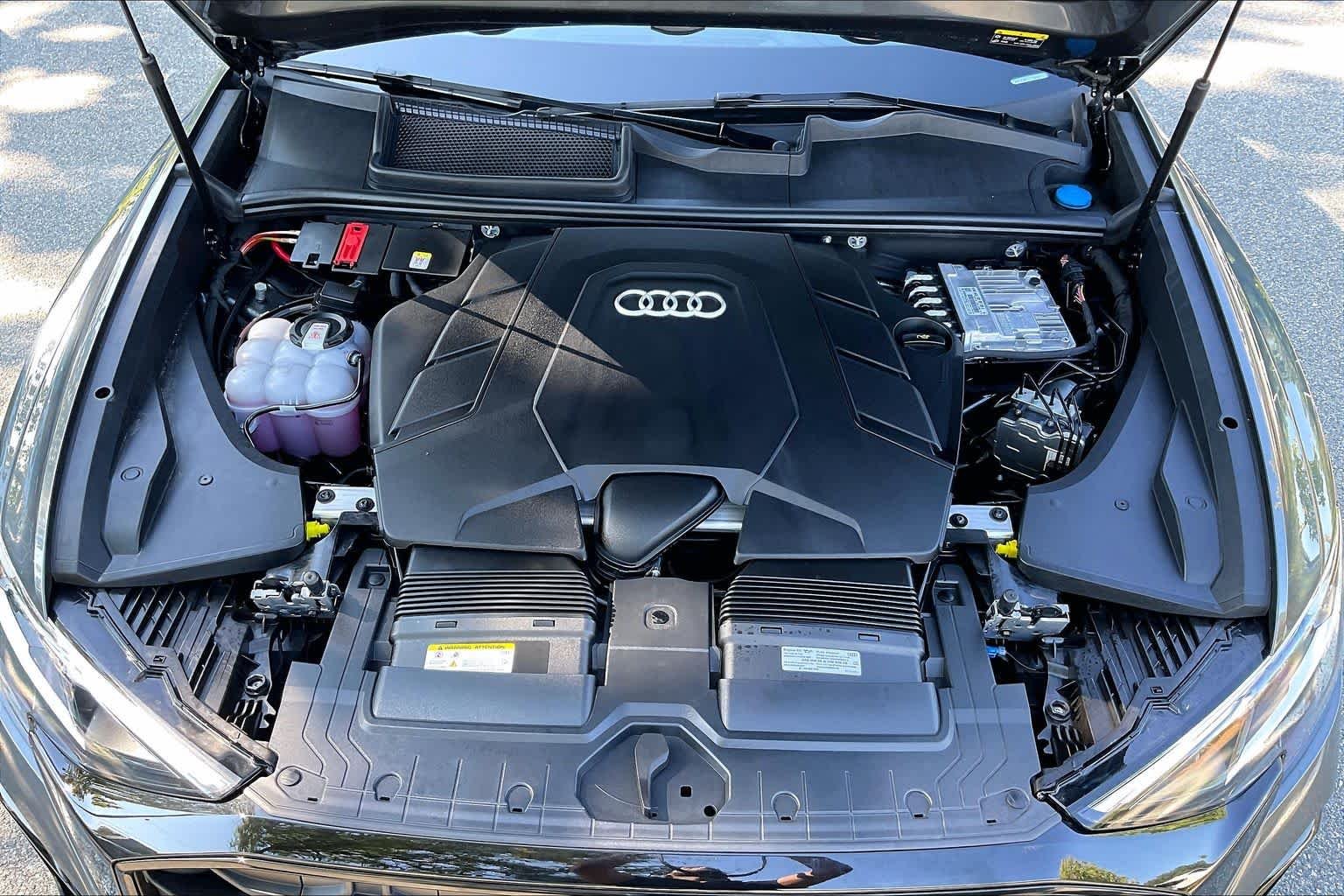 Used 2026 Daytona Gray Pearl Effect Audi Prestige image 29