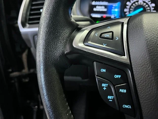 Used 2024 Black Ford SEL image 23
