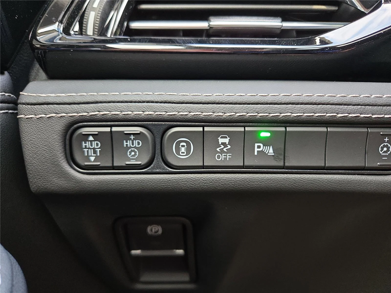 New 2026 Majestic Black Pearl Acura SH-AWD w/Advance image 15