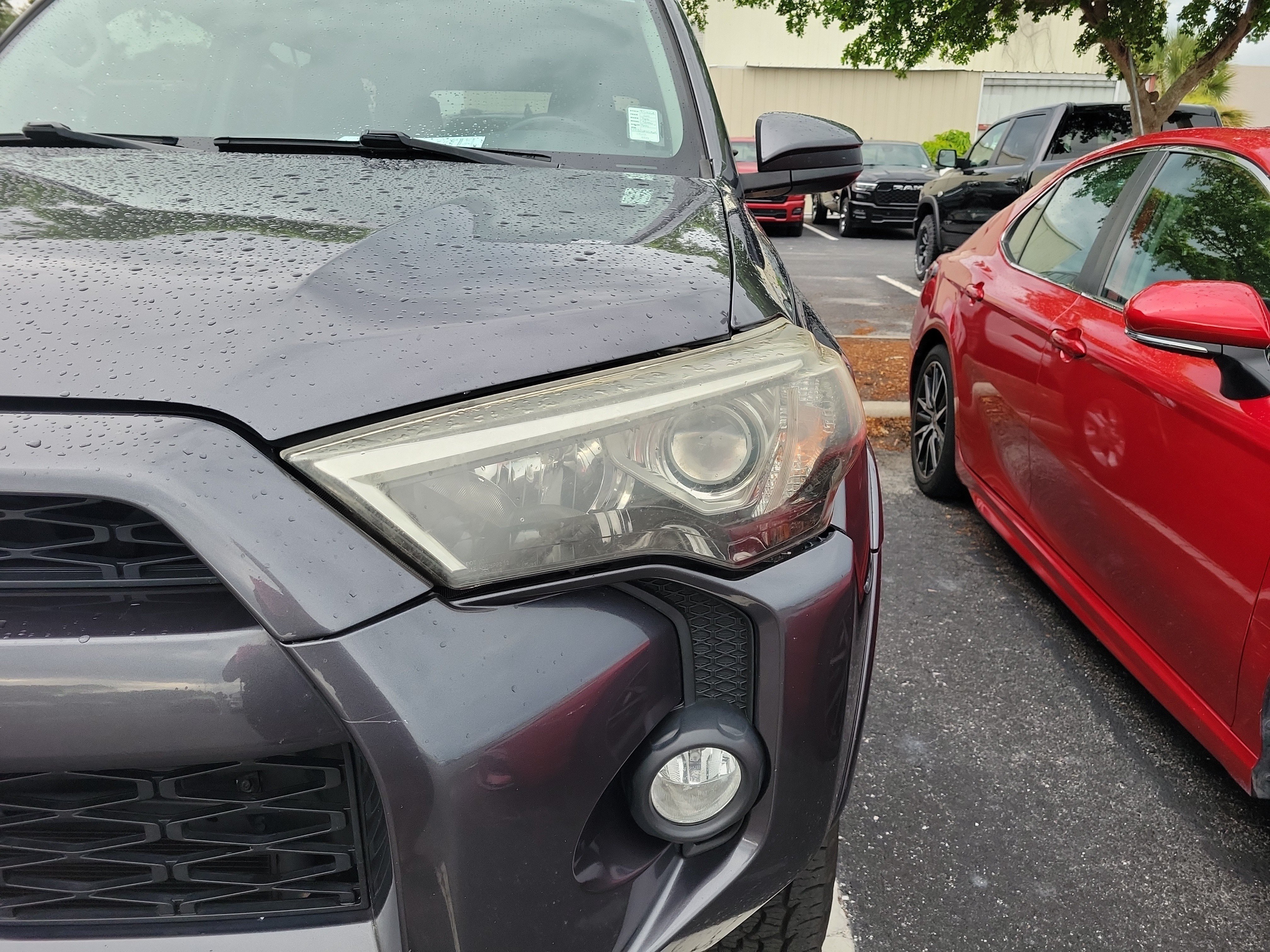 Used 2014 Magnetic Gray Metallic Toyota SR5 image 5