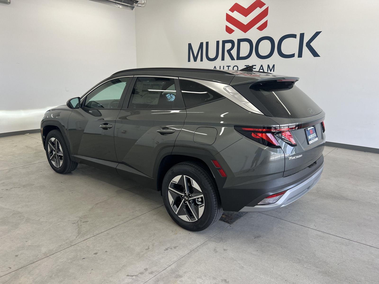 New 2026 Amazon Gray Hyundai SEL AWD image 2
