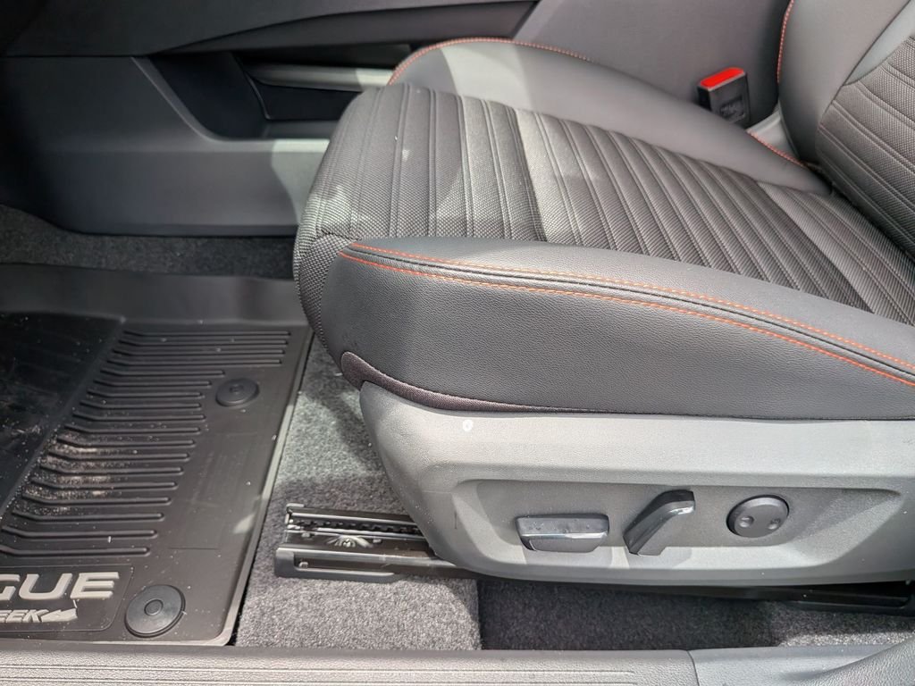 New 2026 Boulder Gray Pearl Nissan Rock Creek® image 16