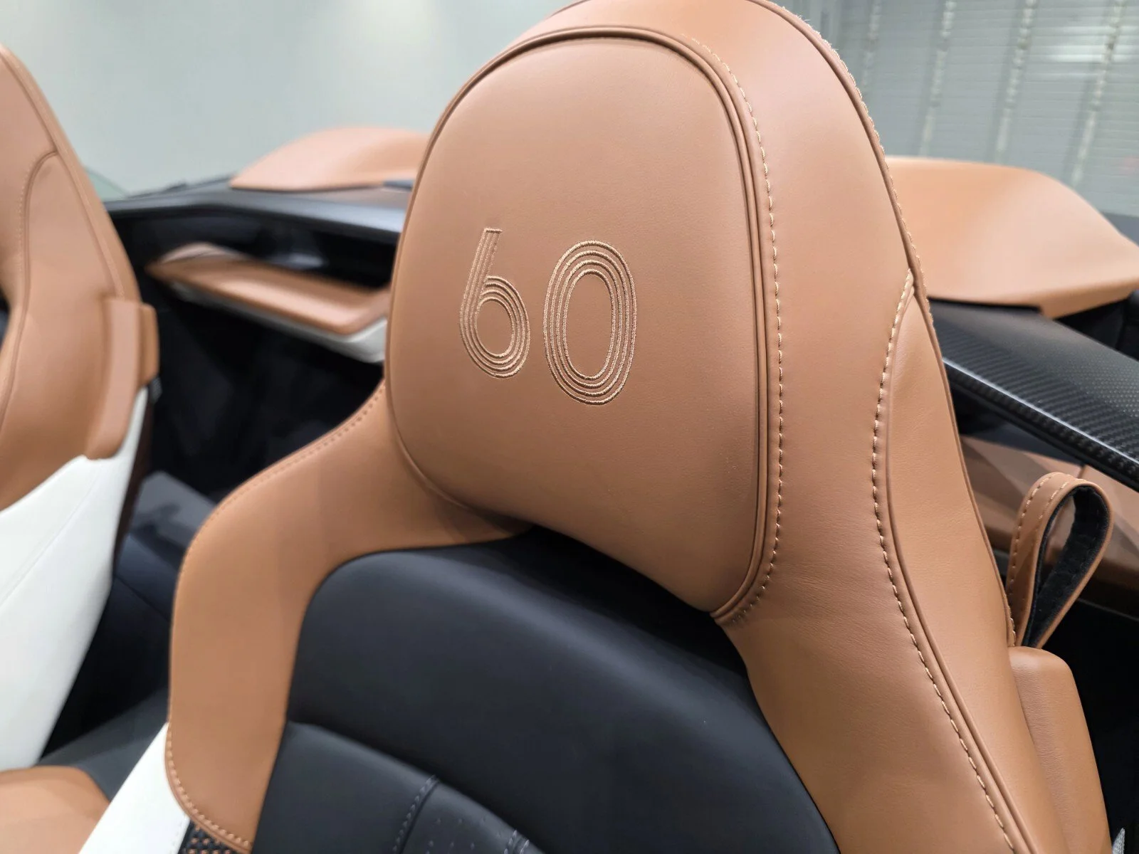 Used 2026 Pentland Green Aston Martin Volante 60th Anniversary Edition image 5