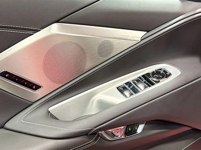 2025 Chevrolet Corvette 2LT - Photo 21