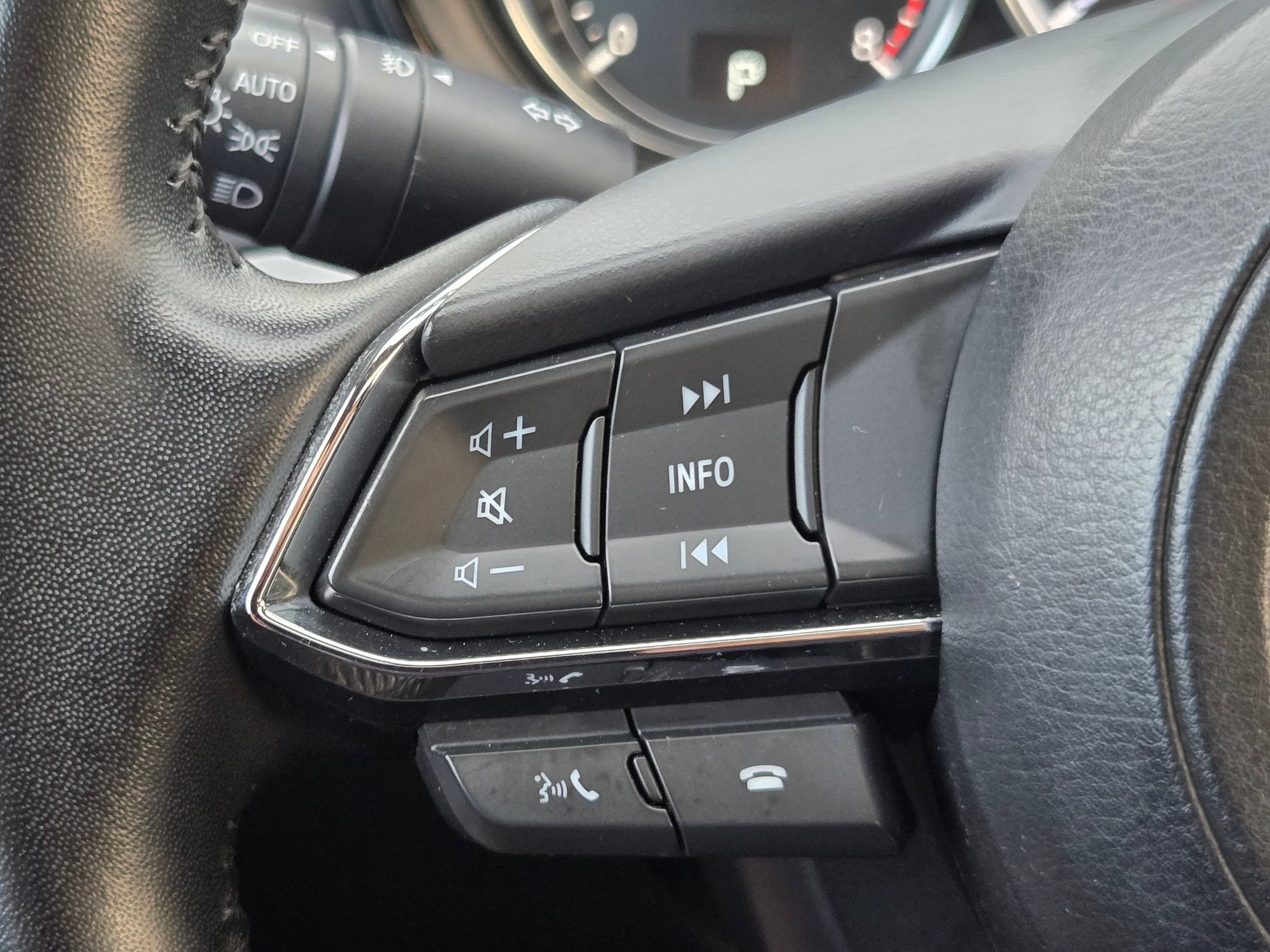 Used 2021 Jet Black Mica Mazda Touring image 28