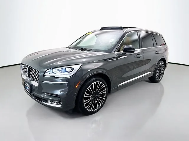 Used 2024 Dark Gray Metallic Lincoln Black Label image 3