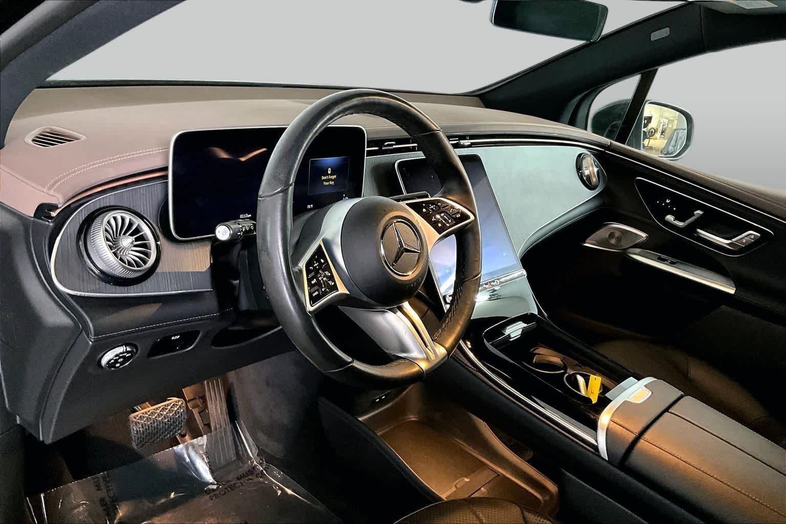 Used 2023 Obsidian Black Metallic Mercedes-Benz EQE 350 image 17