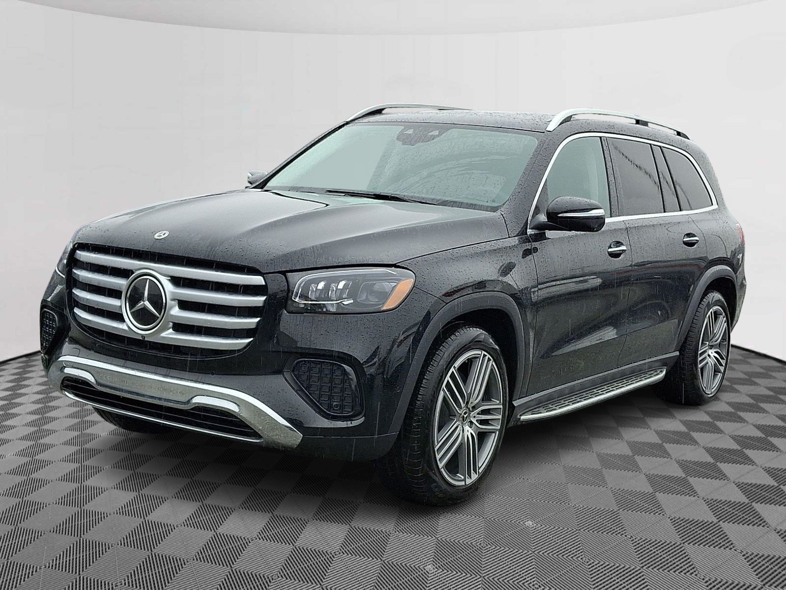 New 2026 Black Mercedes-Benz GLS 450 image 3