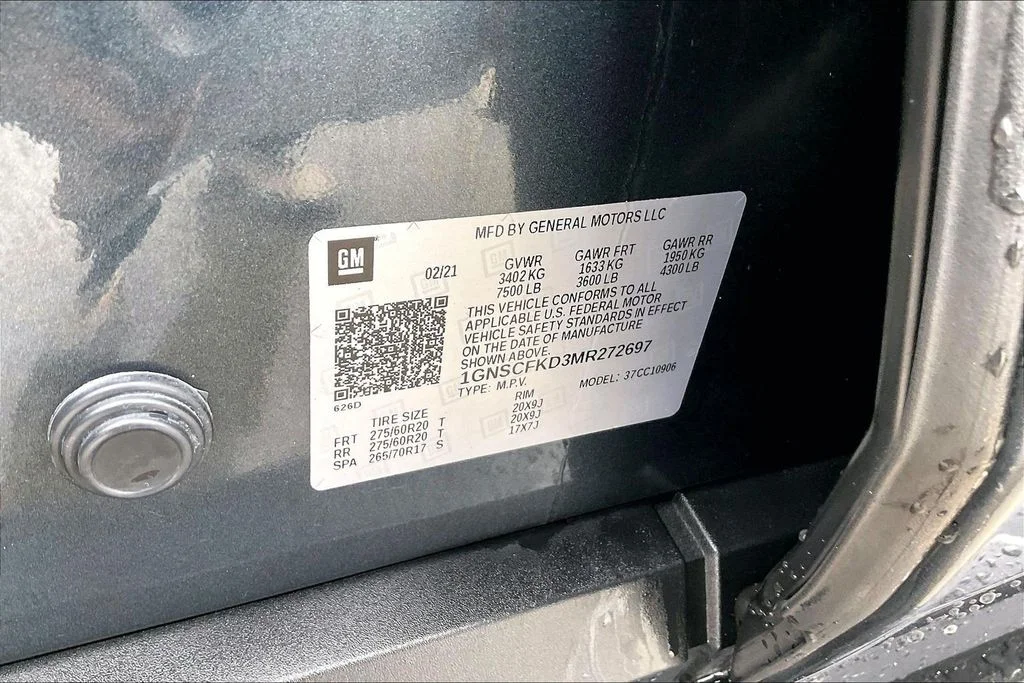 Used 2021 Gray Chevrolet Premier image 16