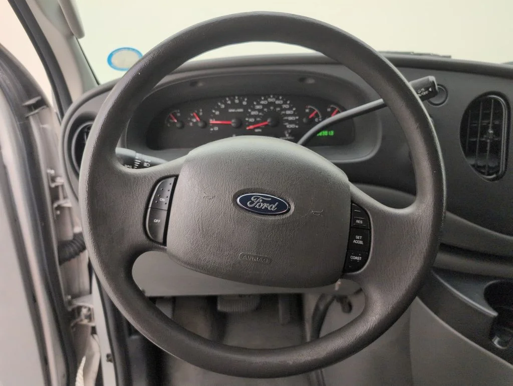 Used 2007 White Ford XLT image 31
