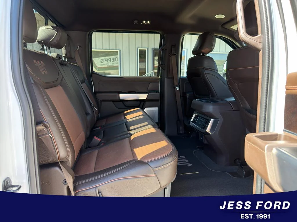 Used 2023 Oxford White Ford King Ranch image 13
