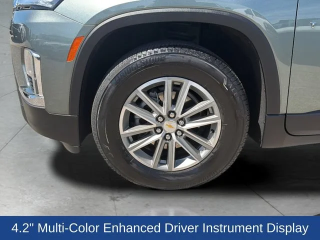 Used 2023 Silver Sage Metallic Chevrolet LT Cloth image 29