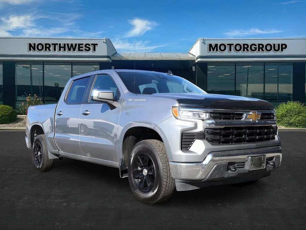 2025 Chevrolet Silverado 1500 LT 4WD Crew Cab Short Box's photo