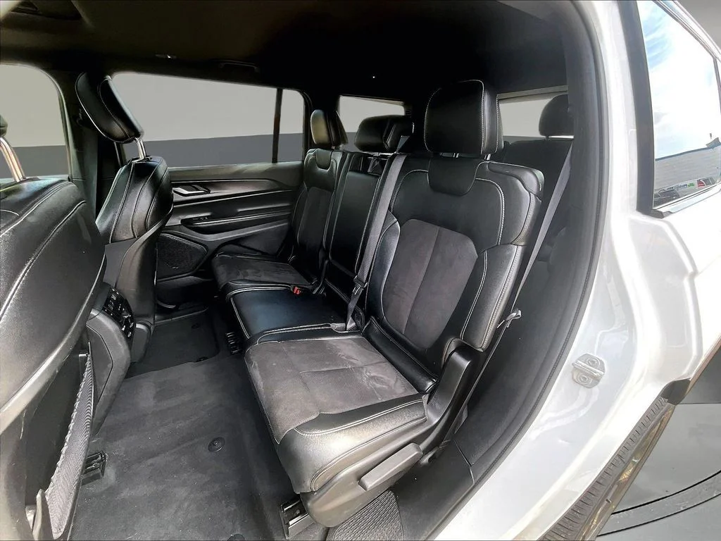 Certified Used 2023 White Jeep Altitude image 26
