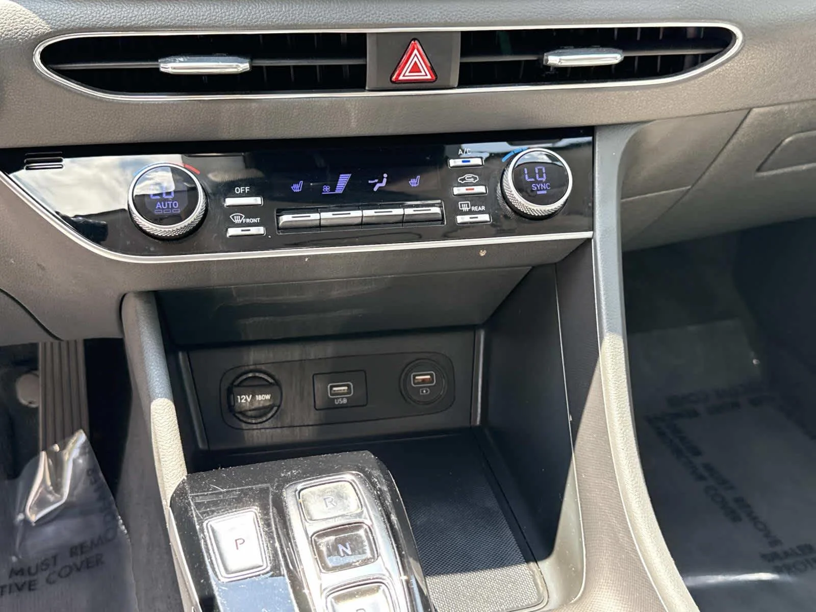 Used 2023 Serenity White Hyundai SEL image 31