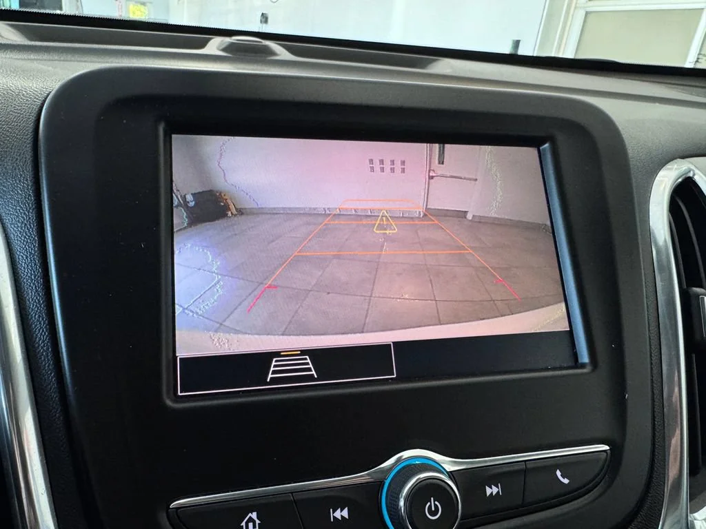 2023 Chevrolet Equinox LT - Photo 19