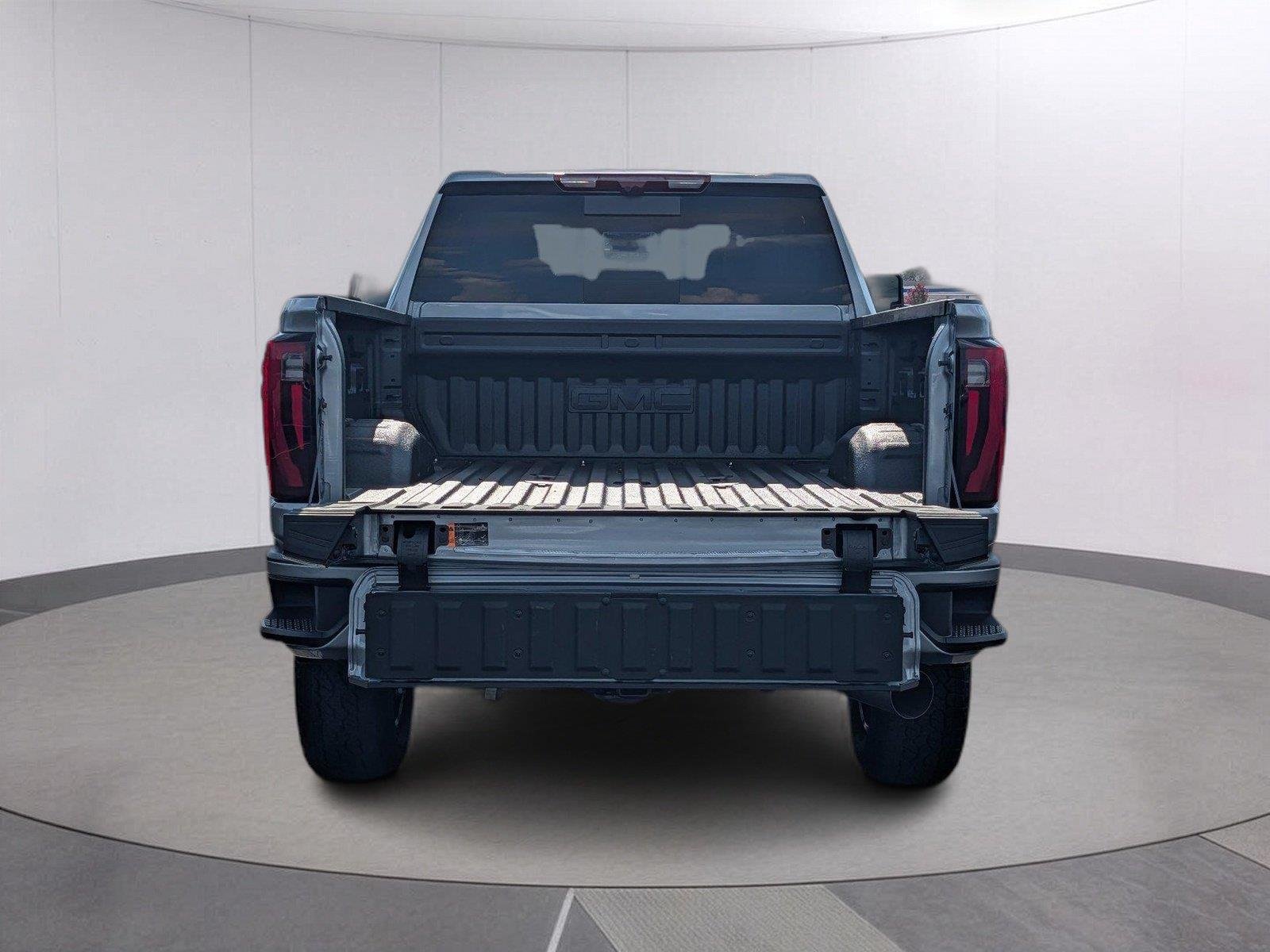 New 2026 Sterling Metallic GMC Denali Ultimate image 5