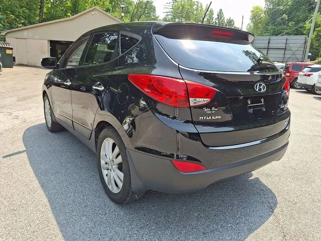 Used 2011 Gray Hyundai Limited image 8
