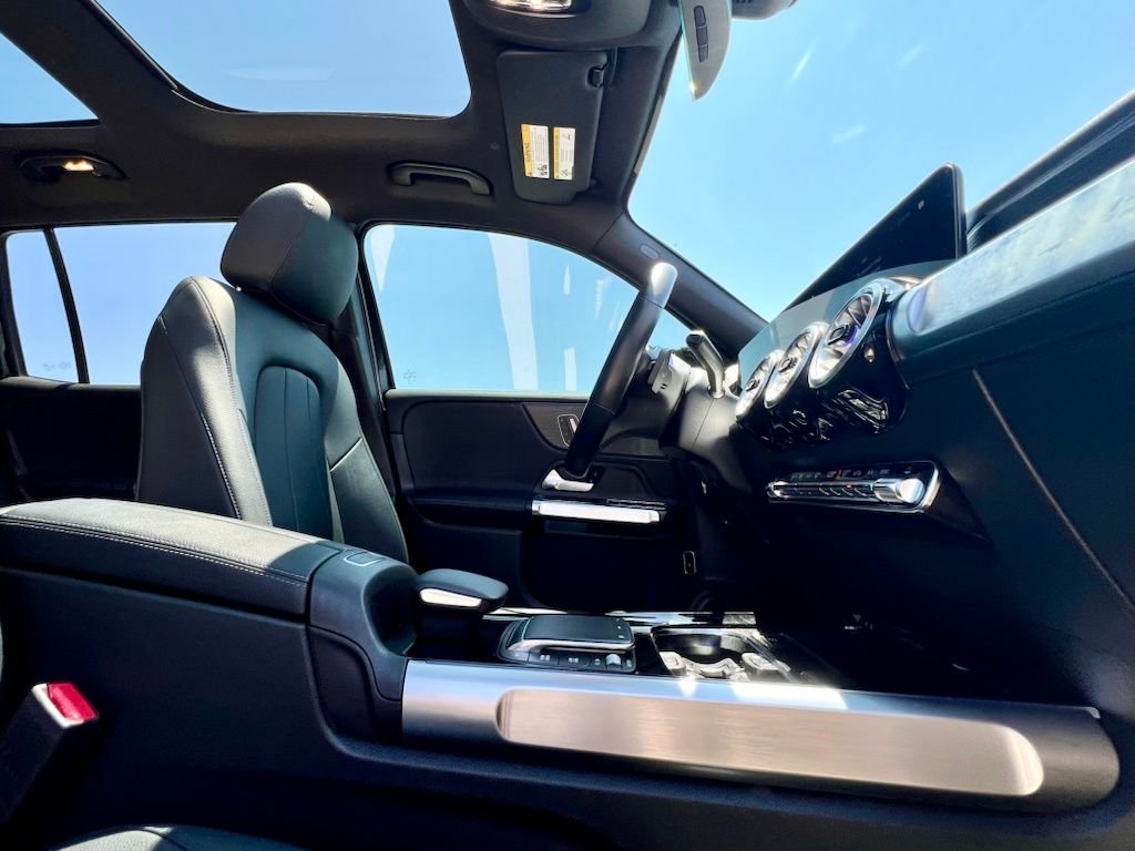 Certified Used 2023 Black Mercedes-Benz GLB 250 image 8