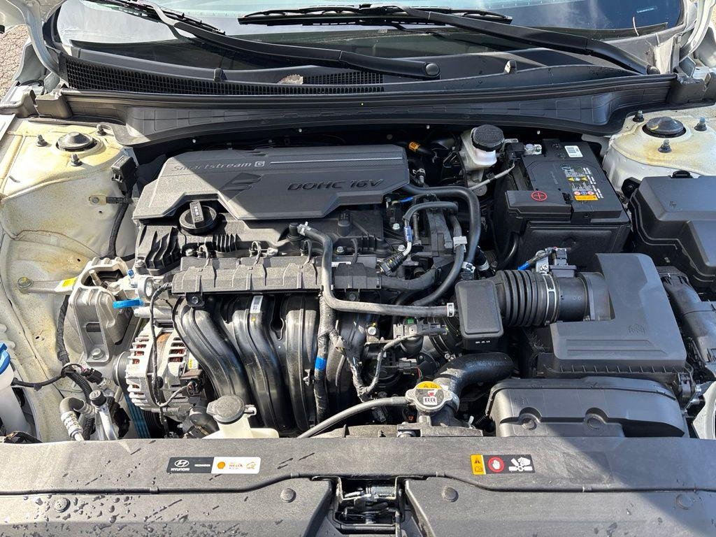 New 2026 White Hyundai SEL Sport image 12