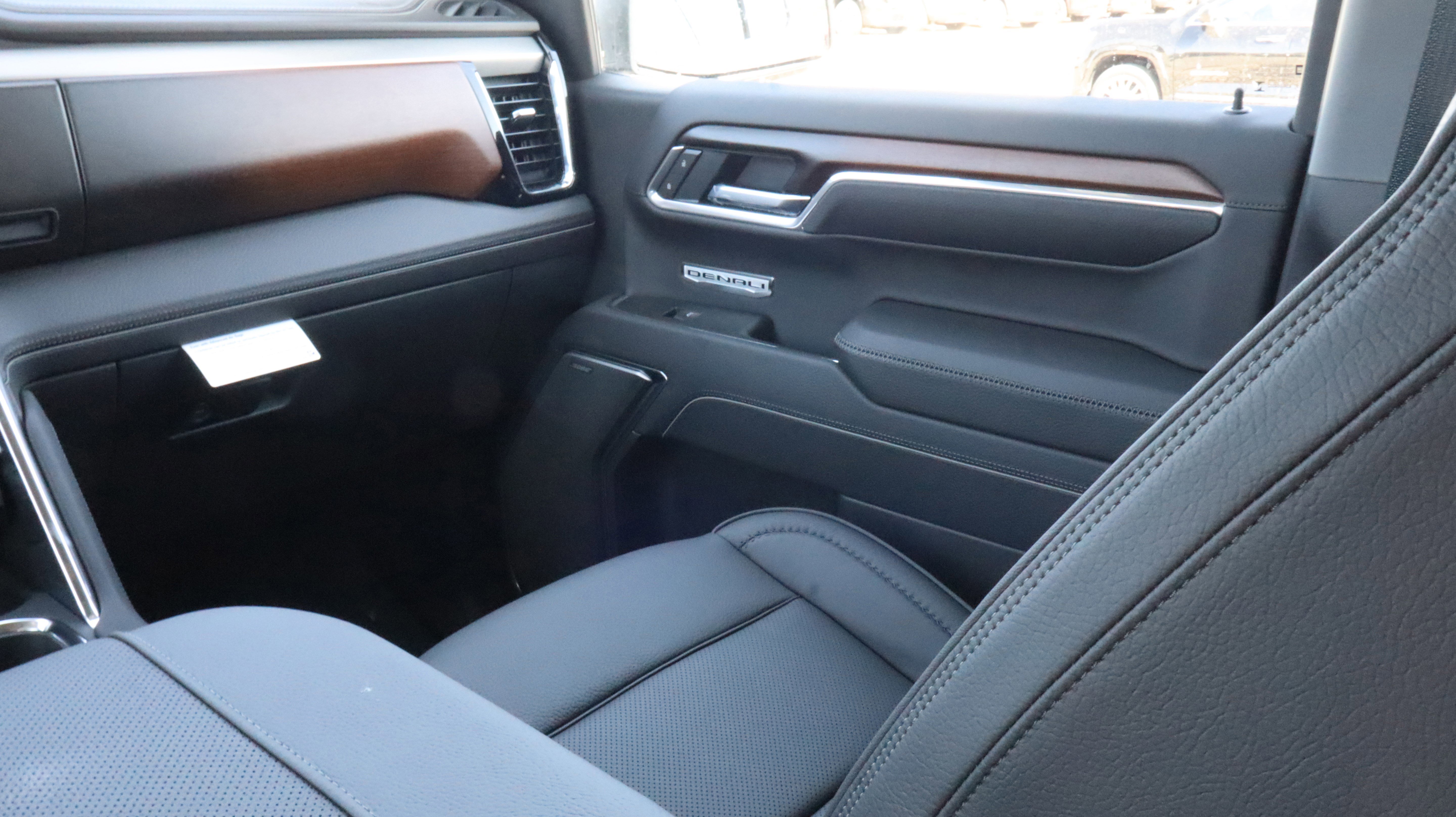 2026 GMC Sierra 1500 Denali - Photo 11