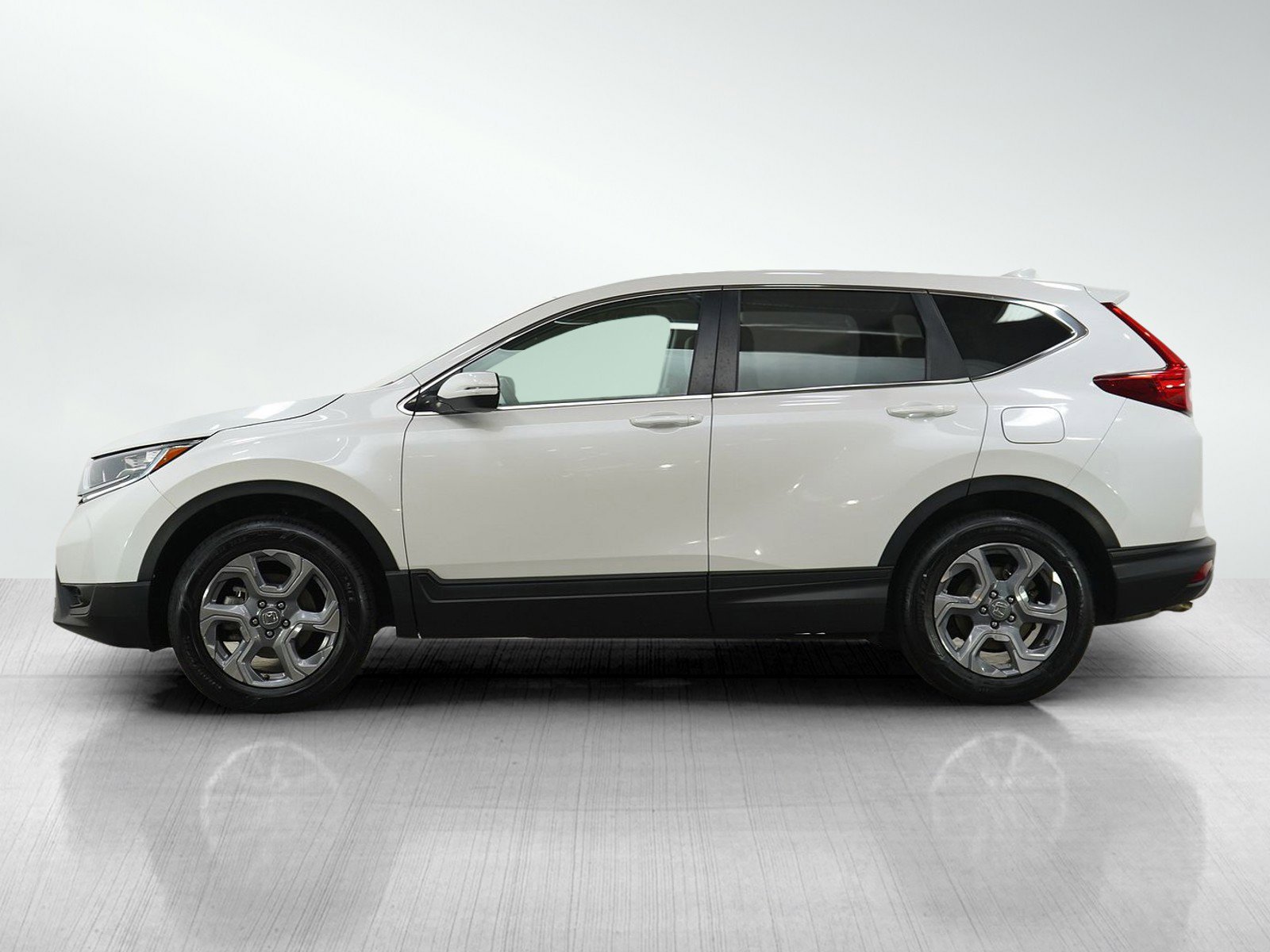 Used 2019 Honda CR-V EX with VIN 7FARW2H58KE054009 for sale in Minneapolis, Minnesota