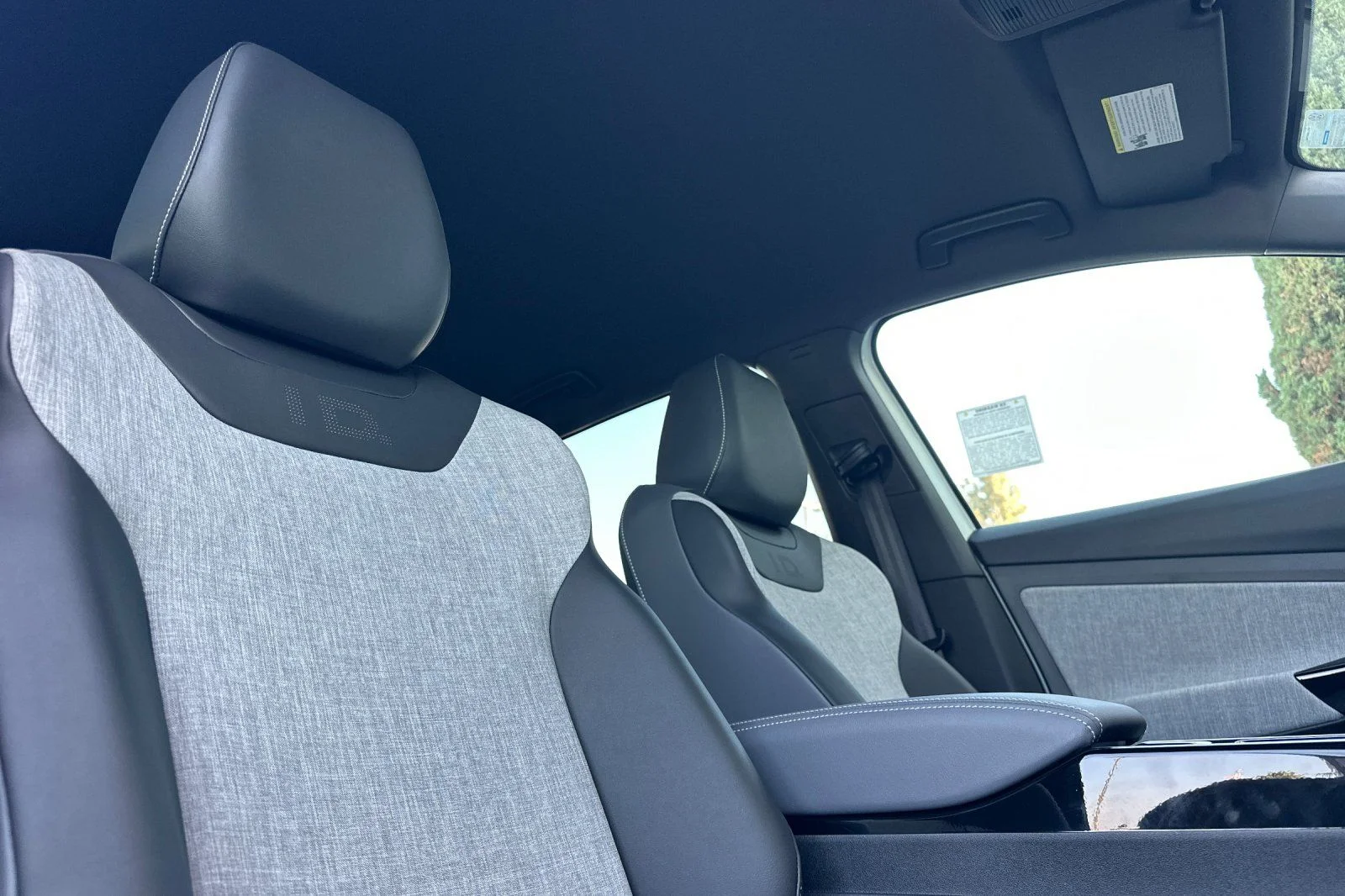 New 2026 White Volkswagen Pro image 15