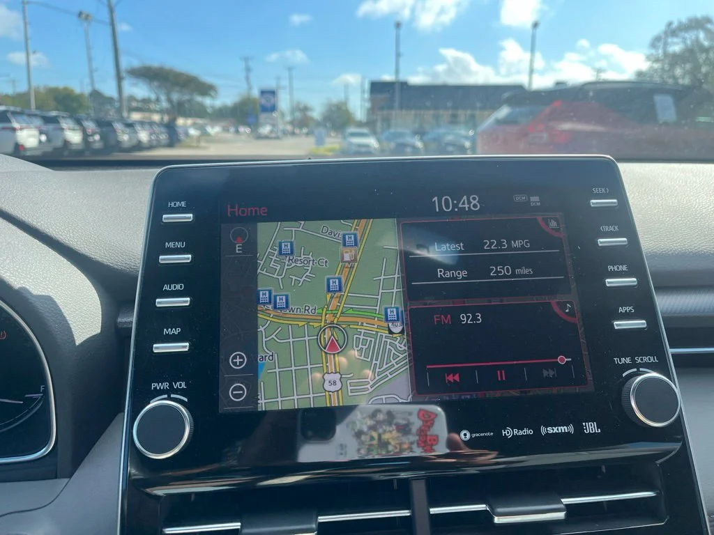 Used 2020 White Toyota XSE image 17