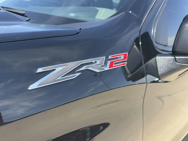 Used 2023 Black Chevrolet ZR2 image 3
