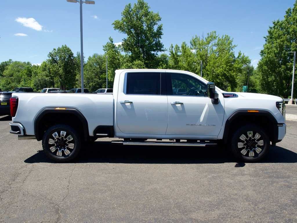 New 2026 Glacier White Tricoat GMC Denali image 5