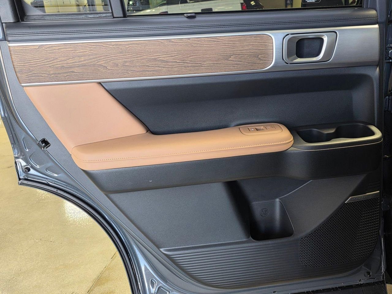 New 2026 Ecotronic Gray Hyundai Calligraphy image 13